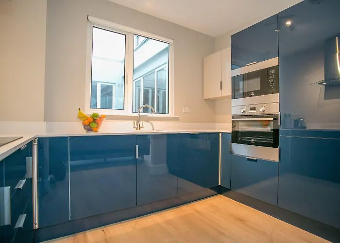 Temple Bar Crown Square *