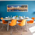 Temple Bar Crown Square Apartment Dublin