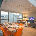 Temple Bar Crown Square Apartment *