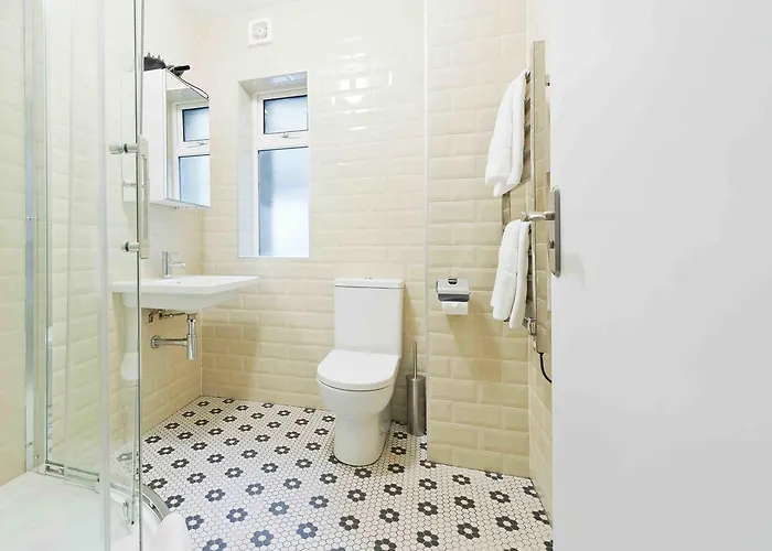 Temple Bar Crown Square Dublin